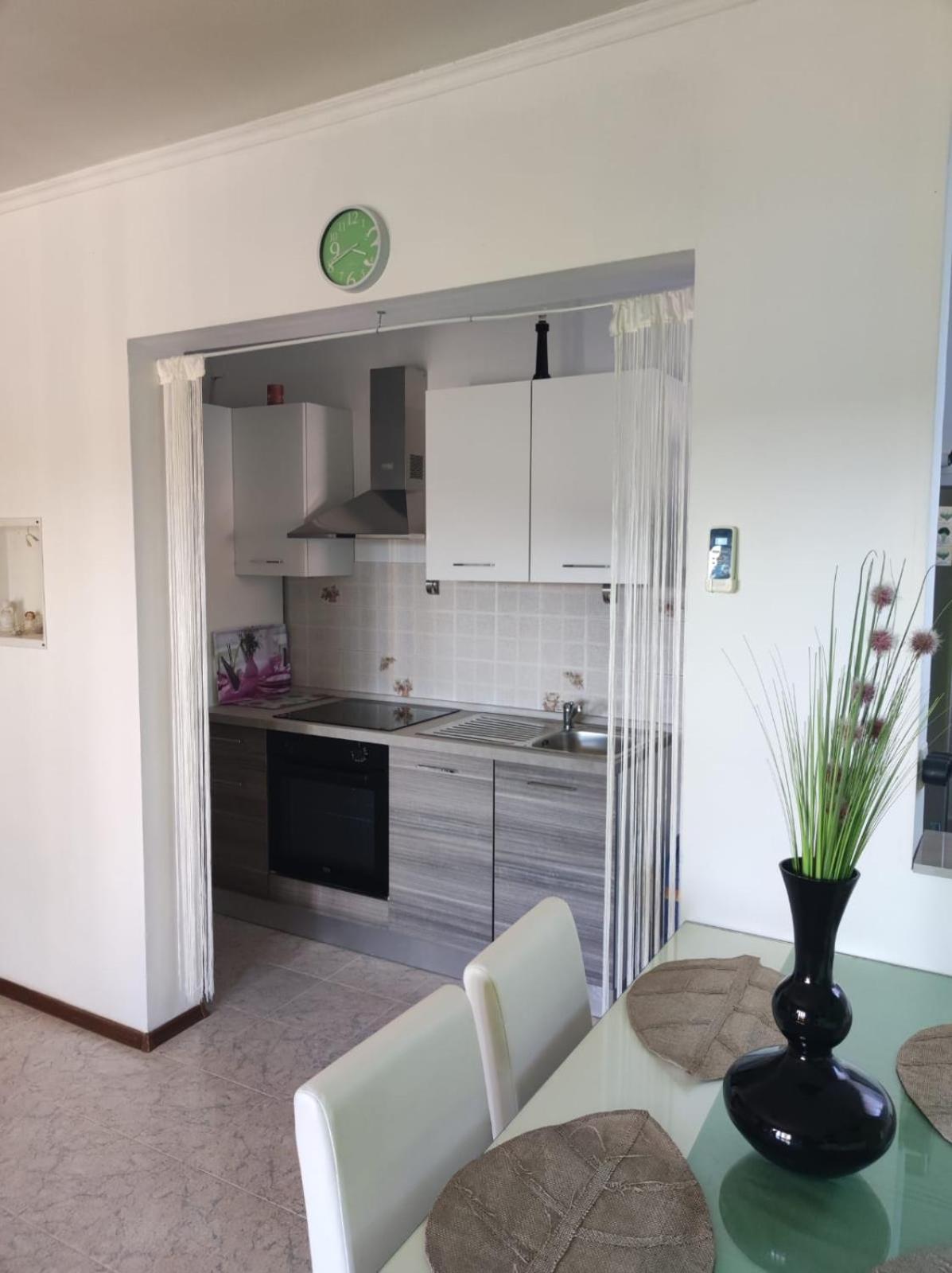 Apartment Mali Duje Puticanje Buitenkant foto